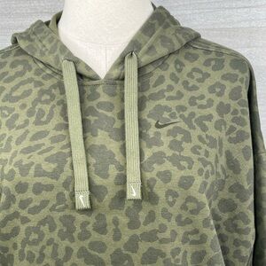 NIKE Cropped Hoodie Sweatshirt Green Cheetah Print-Medium